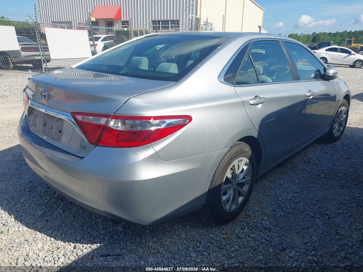 2017 TOYOTA CAMRY LE — снимка 4