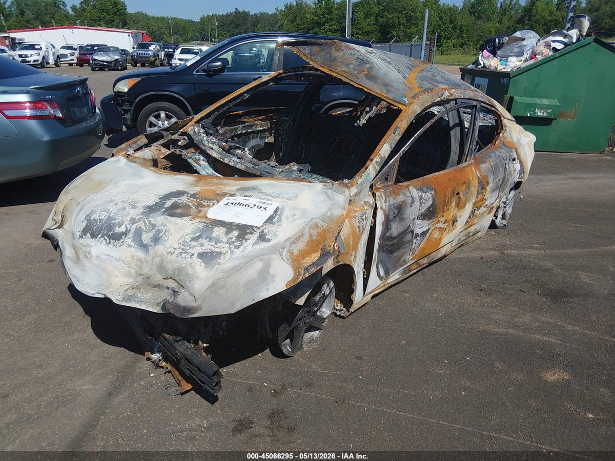 2024 NISSAN SENTRA SV XTRONIC CVT — снимка 2
