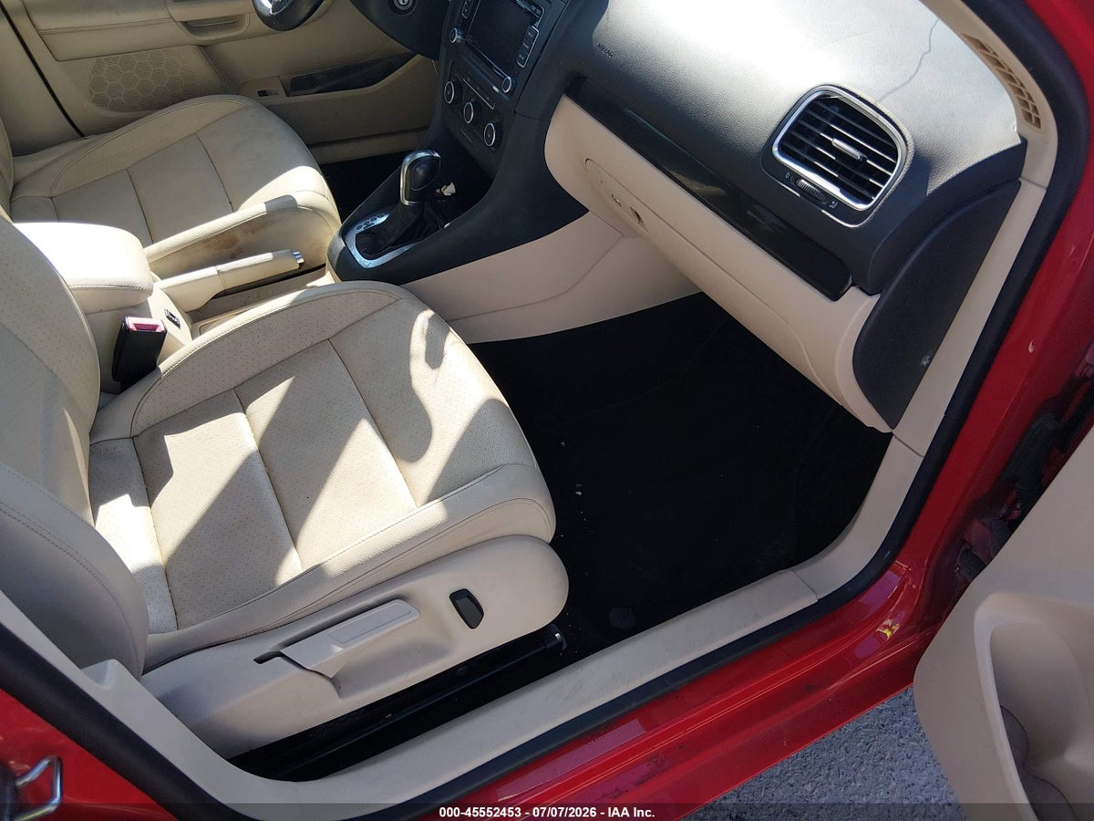 2014 VOLKSWAGEN JETTA SPORTWAGEN 2.0L TDI — снимка 5