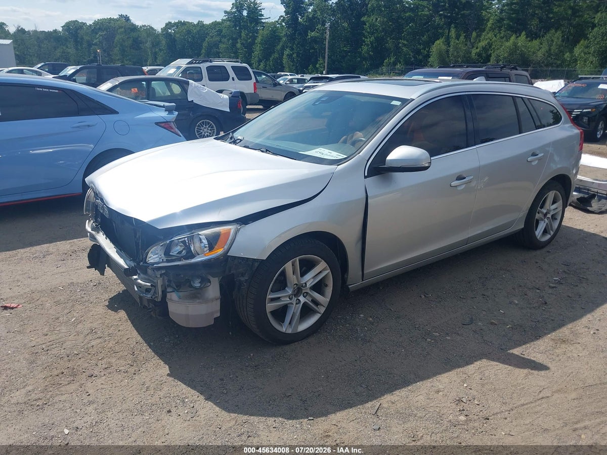 2015 VOLVO V60 T5 PREMIER — снимка 2