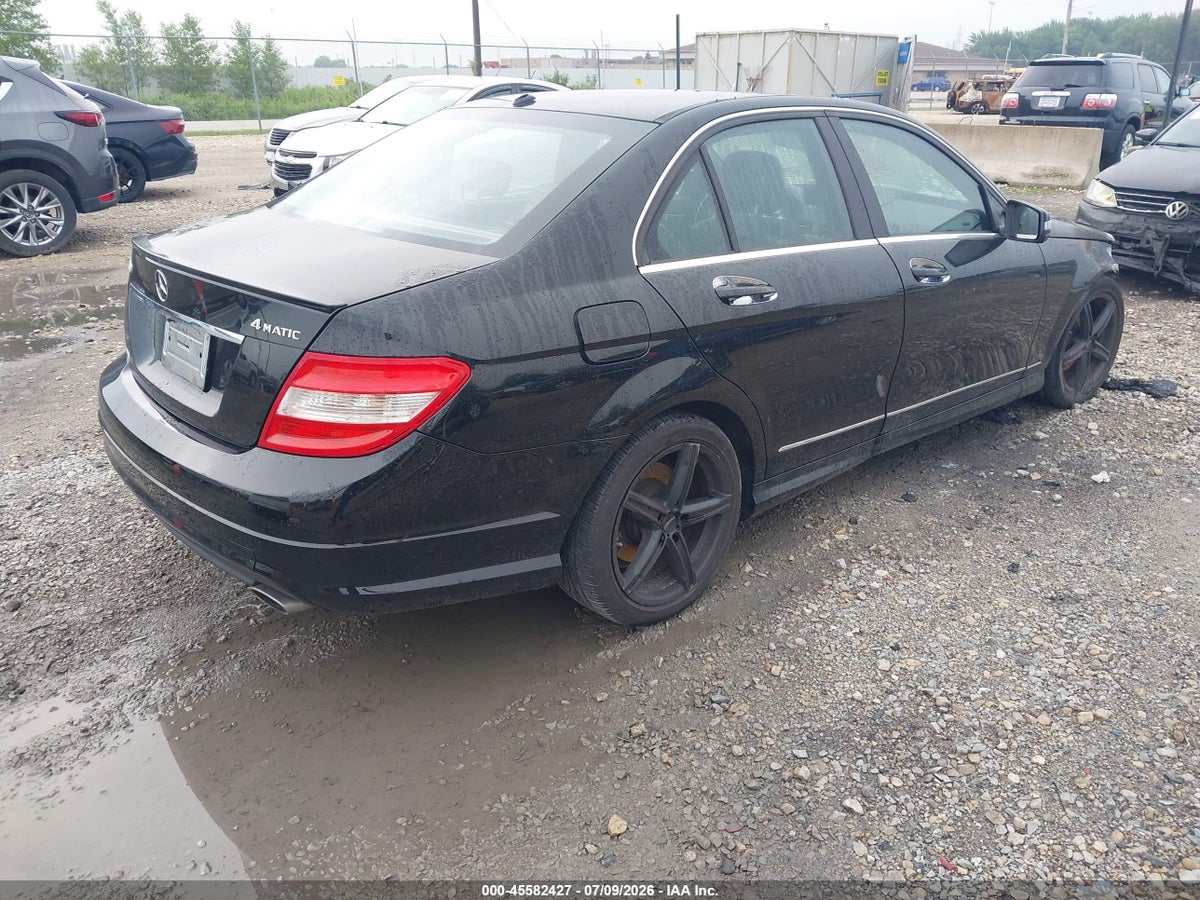 2011 MERCEDES-BENZ C 300 LUXURY 4MATIC/SPORT 4MATIC — снимка 4