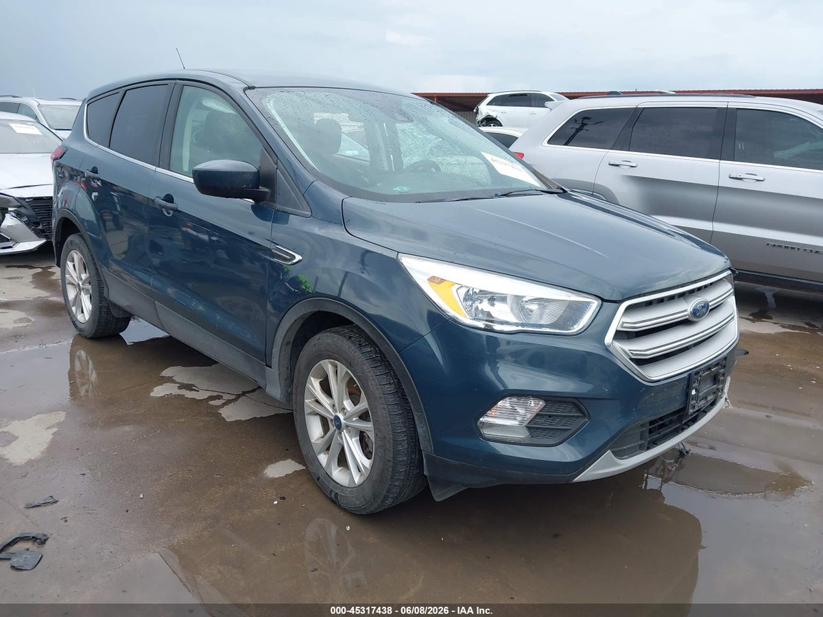 2019 FORD ESCAPE SE