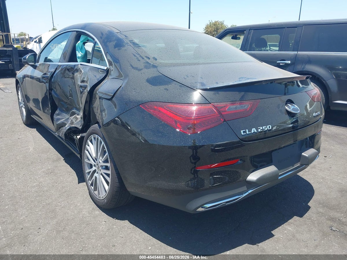 2026 MERCEDES-BENZ CLA 250 COUPE 4MATIC — снимка 3