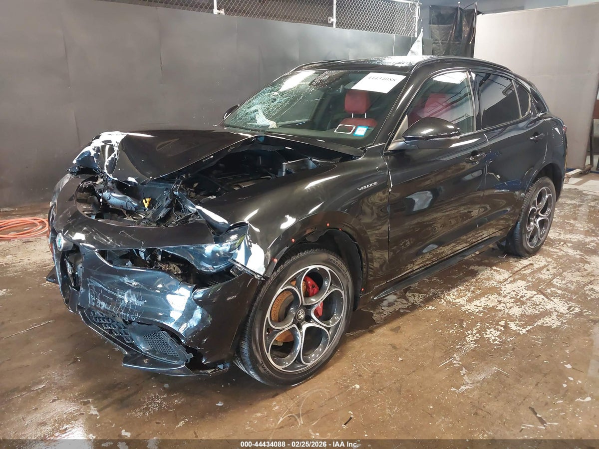 2024 ALFA ROMEO STELVIO VELOCE AWD — снимка 2