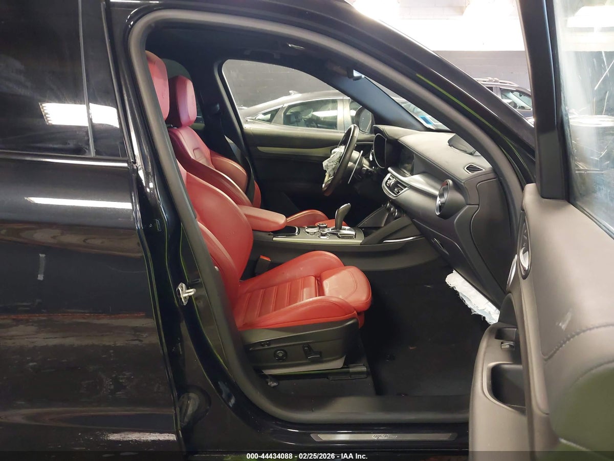 2024 ALFA ROMEO STELVIO VELOCE AWD — снимка 5