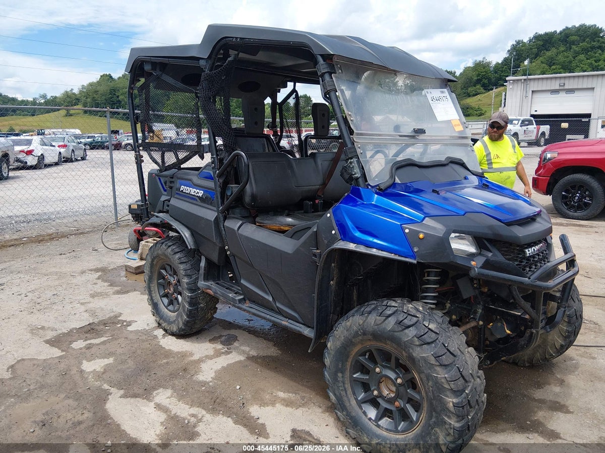 2019 HONDA SXS700 M4