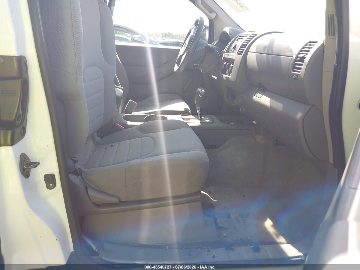 2013 NISSAN FRONTIER S — снимка 5