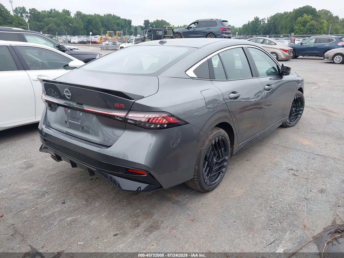 2026 NISSAN SENTRA SR — снимка 4
