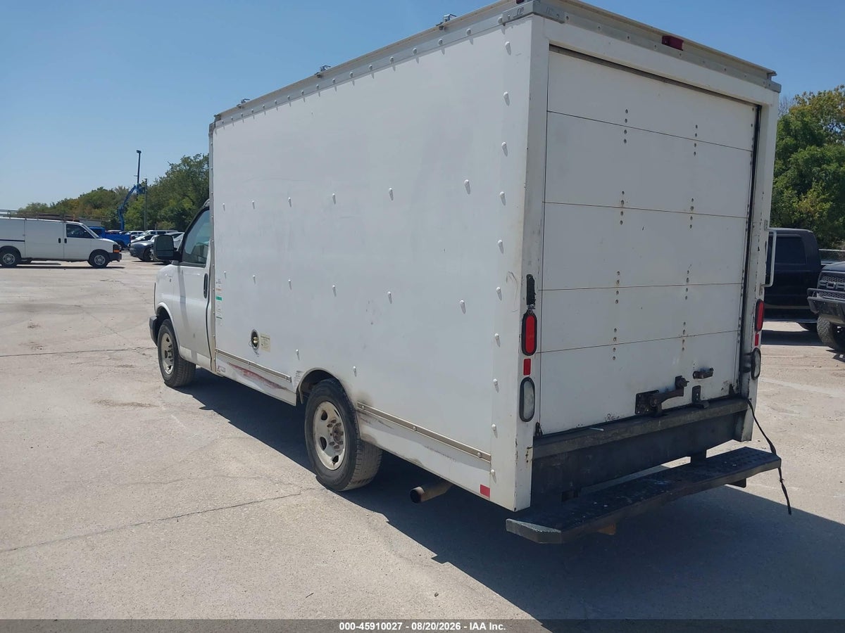 2012 GMC SAVANA CUTAWAY WORK VAN — снимка 3