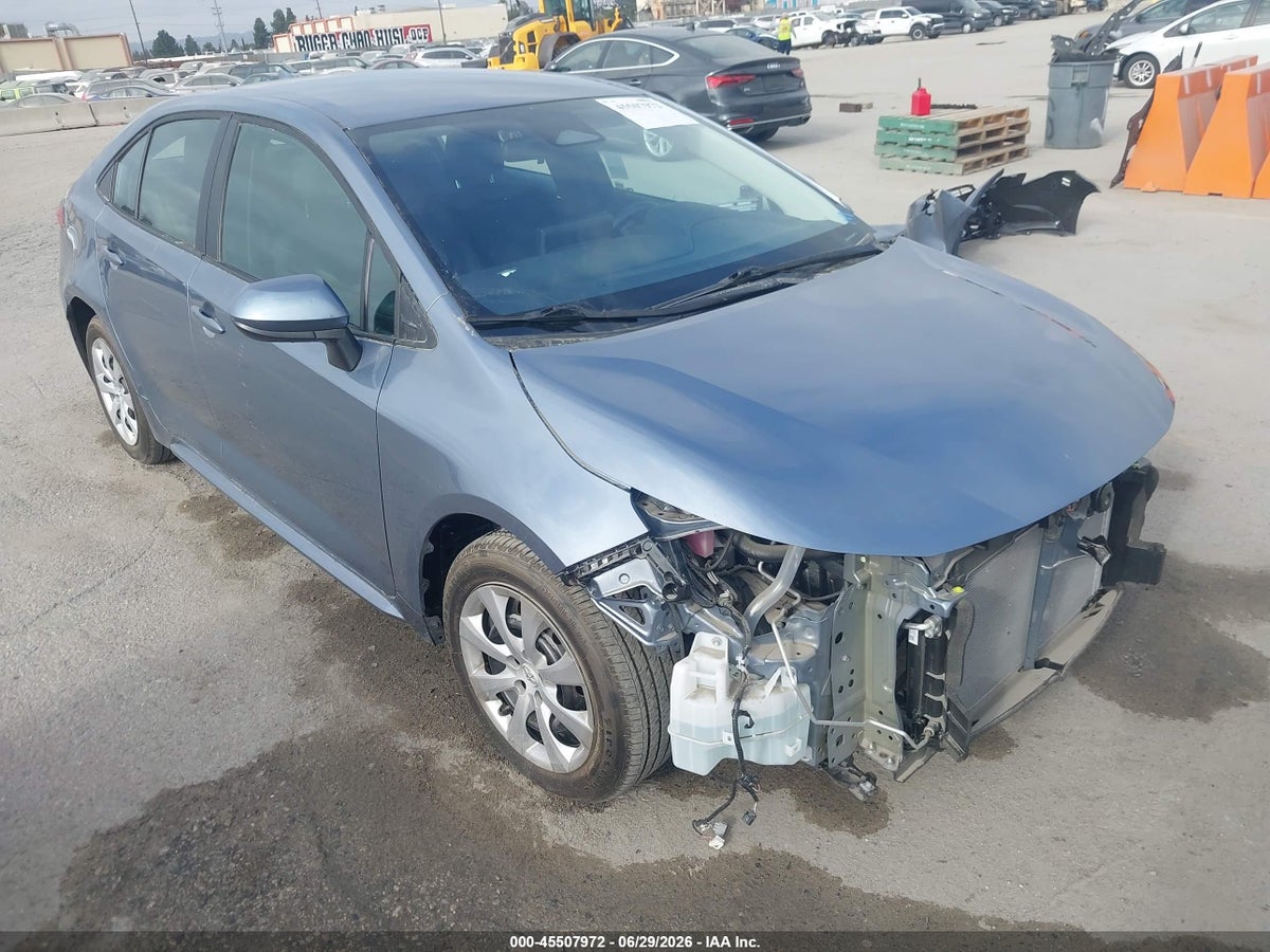 2025 TOYOTA COROLLA LE