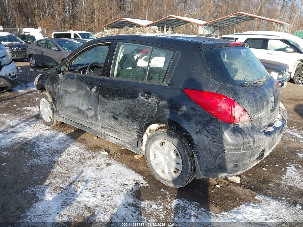 2010 NISSAN VERSA 1.8S — снимка 3