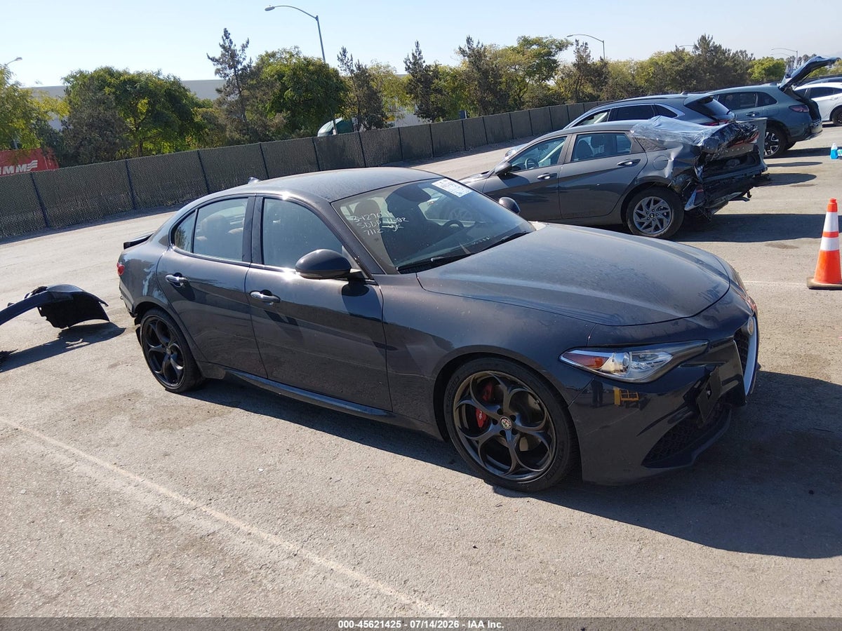 2019 ALFA ROMEO GIULIA TI SPORT RWD