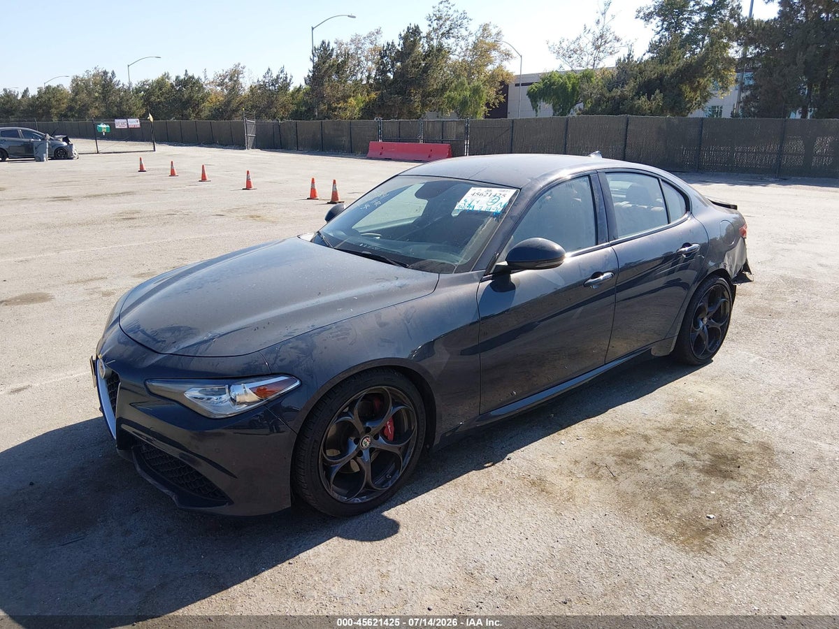 2019 ALFA ROMEO GIULIA TI SPORT RWD — снимка 2