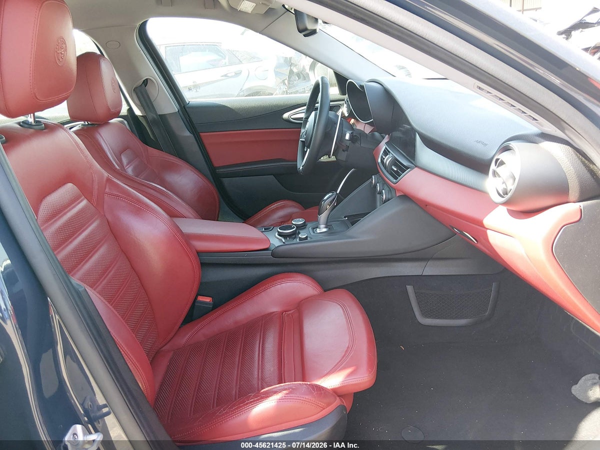 2019 ALFA ROMEO GIULIA TI SPORT RWD — снимка 5
