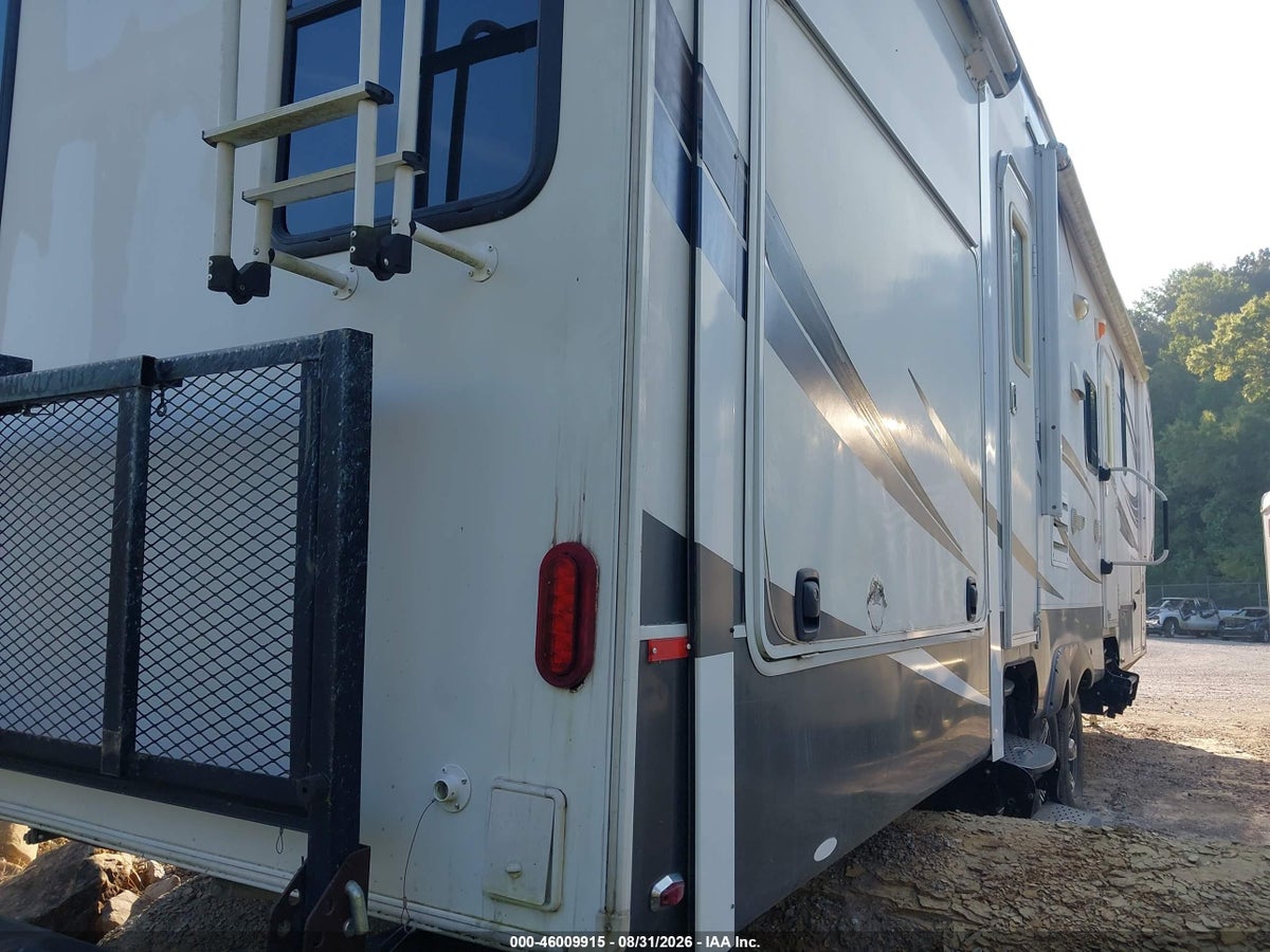 2015 FOREST RIVER WILDCAT — снимка 4
