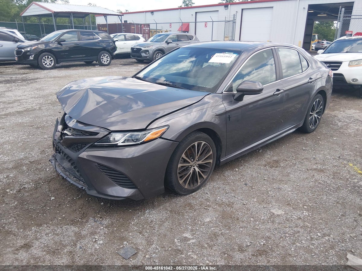 2020 TOYOTA CAMRY SE — снимка 2