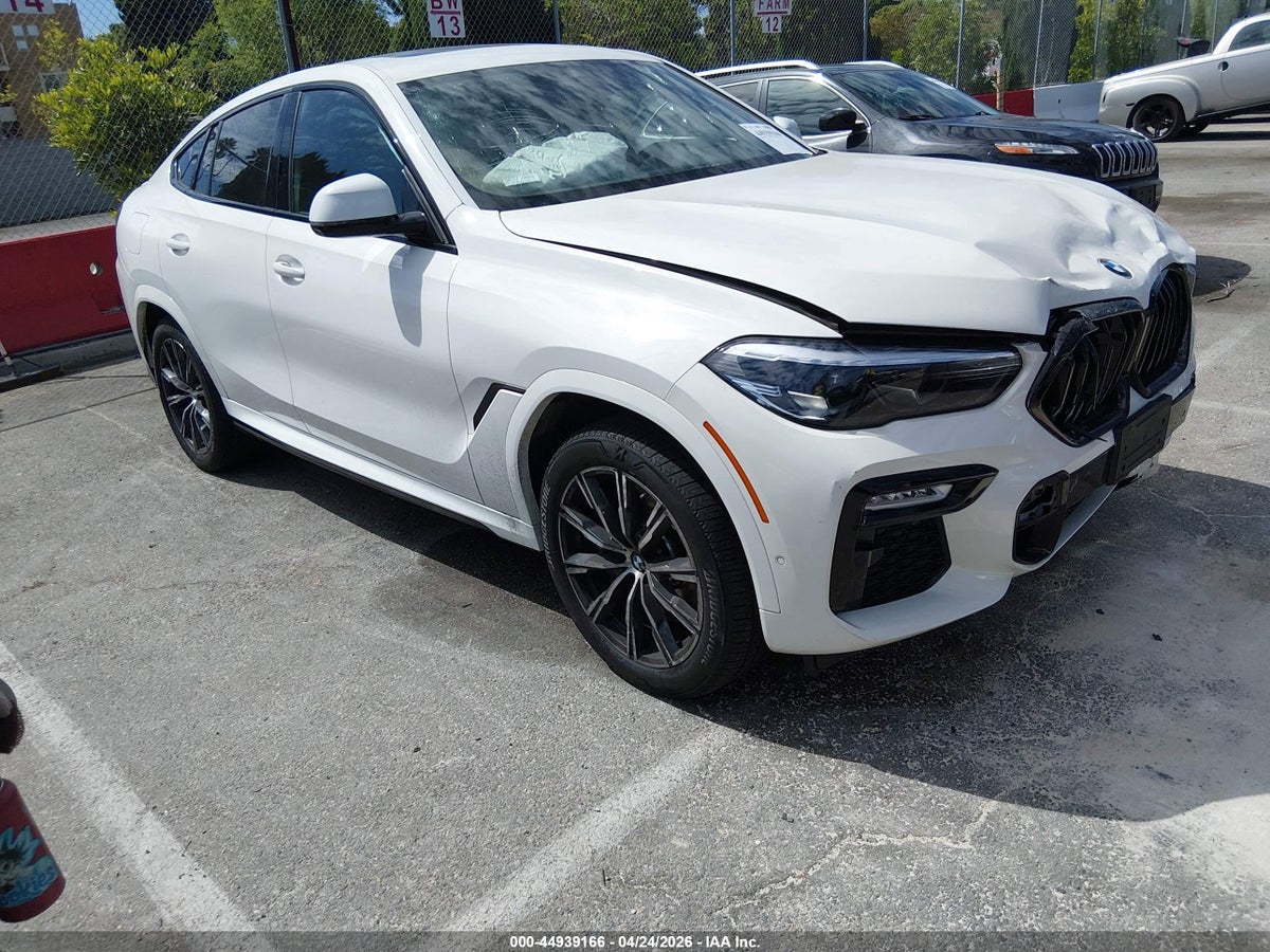2021 BMW X6 M50I