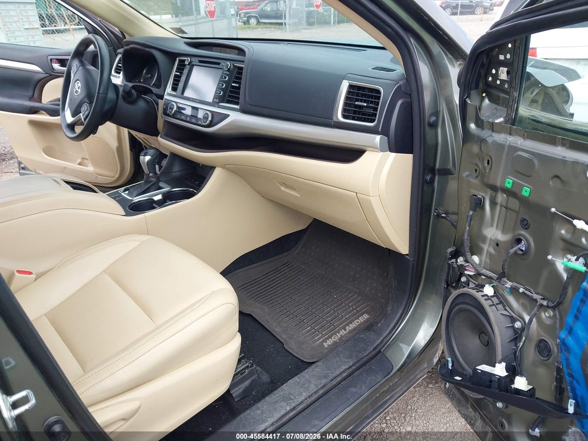 2016 TOYOTA HIGHLANDER XLE V6 — снимка 5