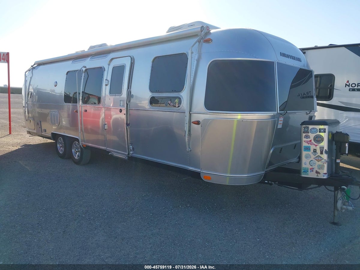 2021 AIRSTREAM FLYING CLOUD