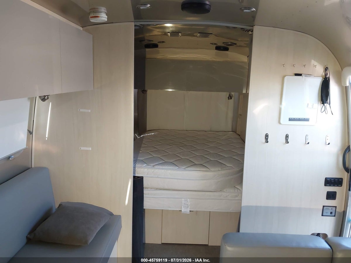 2021 AIRSTREAM FLYING CLOUD — снимка 5