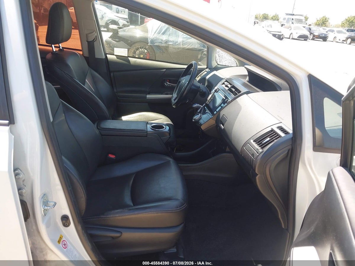 2015 TOYOTA PRIUS V FIVE — снимка 5