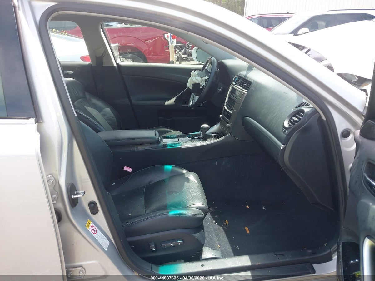 2012 LEXUS IS 250 — снимка 5