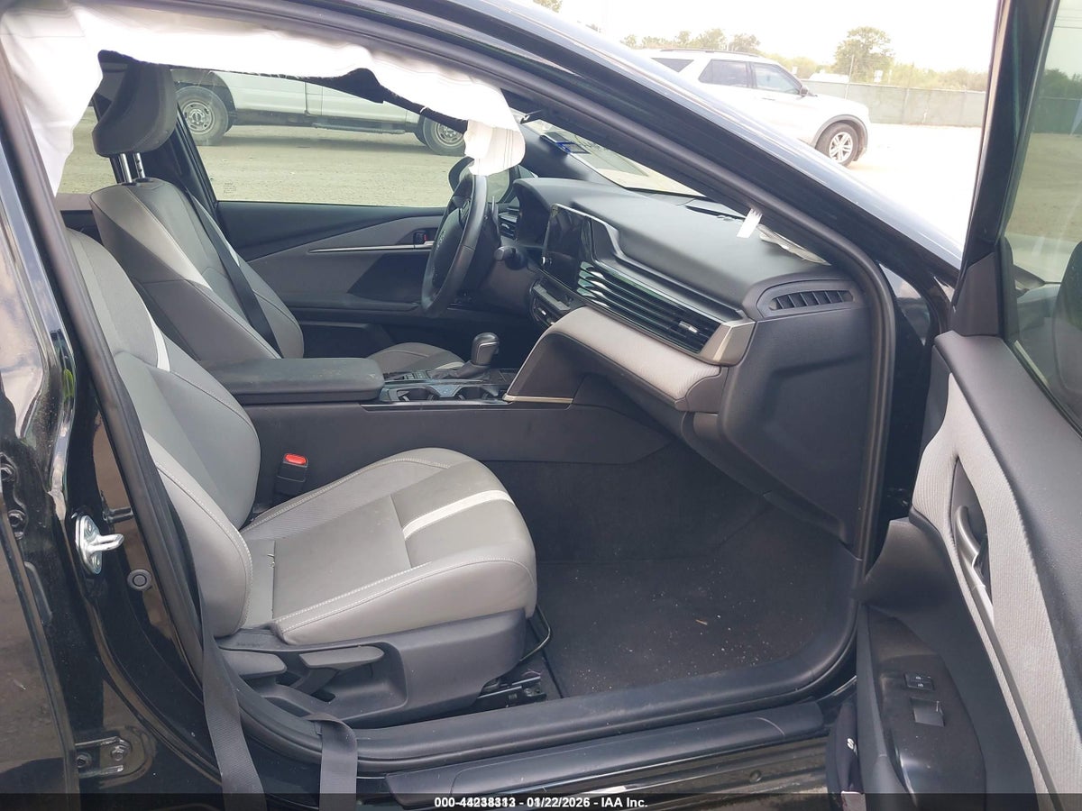 2025 TOYOTA CAMRY SE — снимка 5