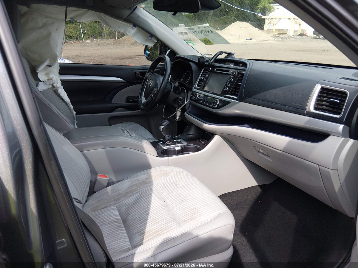 2018 TOYOTA HIGHLANDER LE PLUS — снимка 5