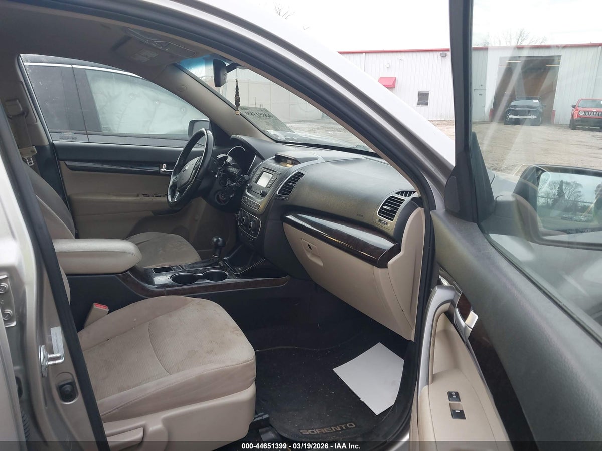 2014 KIA SORENTO LX — снимка 5