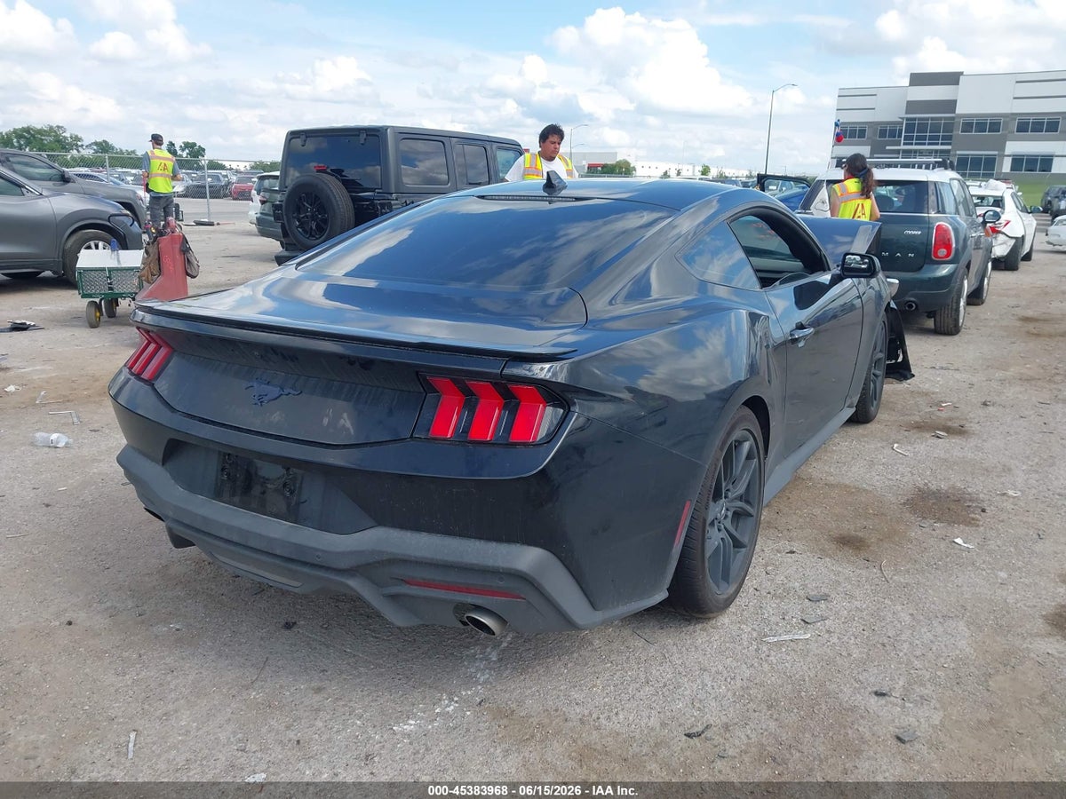 2026 FORD MUSTANG ECOBOOST FASTBACK — снимка 4