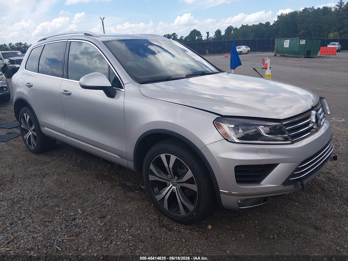 2017 VOLKSWAGEN TOUAREG V6 WOLFSBURG EDITION