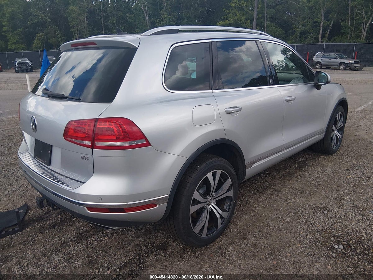 2017 VOLKSWAGEN TOUAREG V6 WOLFSBURG EDITION — снимка 4