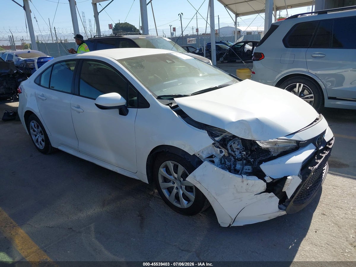 2022 TOYOTA COROLLA LE