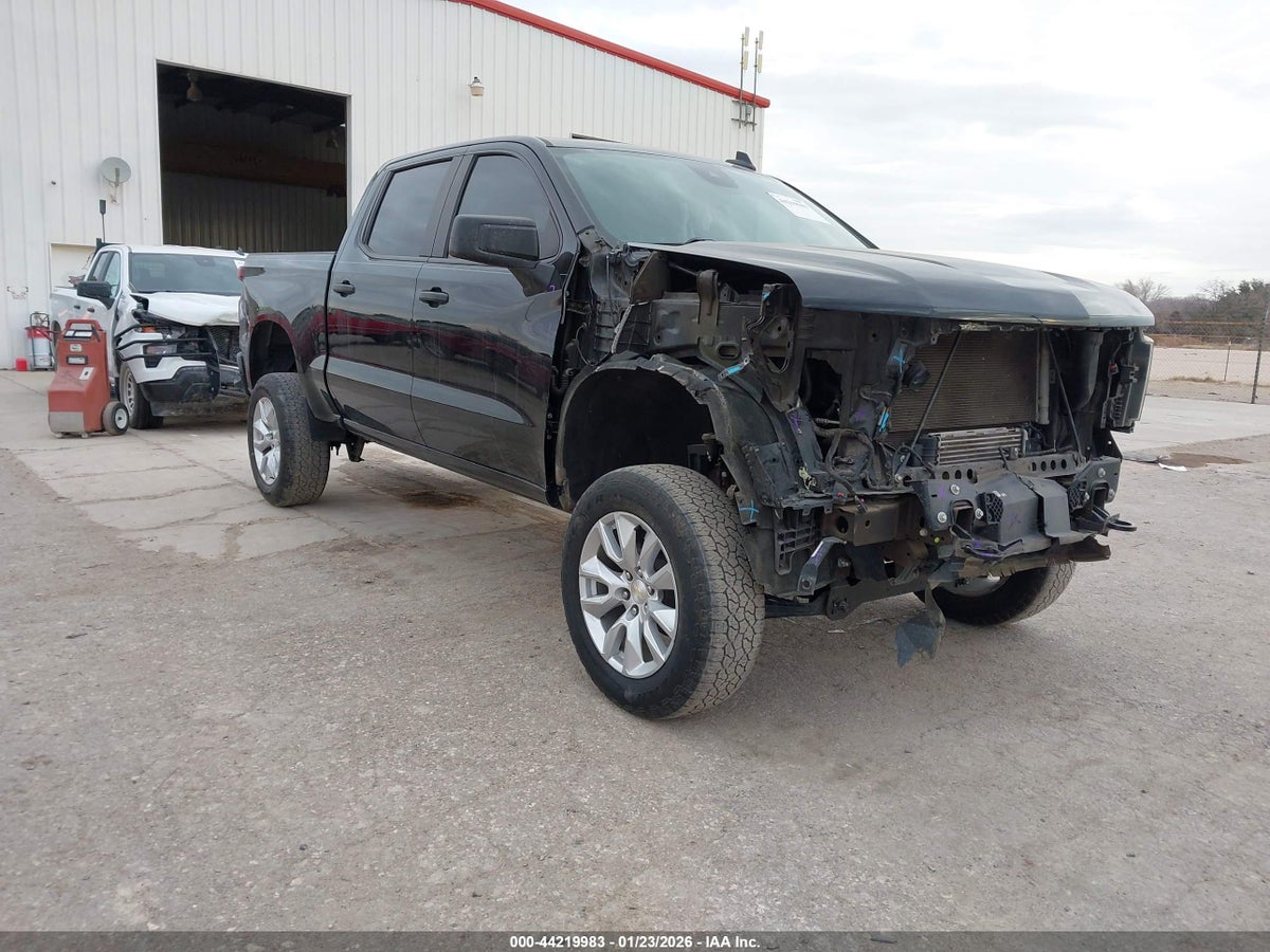 2022 CHEVROLET SILVERADO 1500 2WD SHORT BED CUSTOM