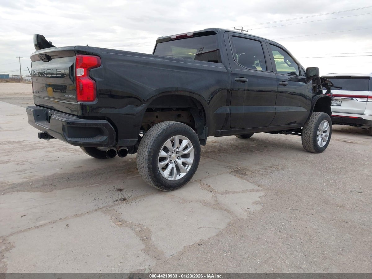 2022 CHEVROLET SILVERADO 1500 2WD SHORT BED CUSTOM — снимка 4