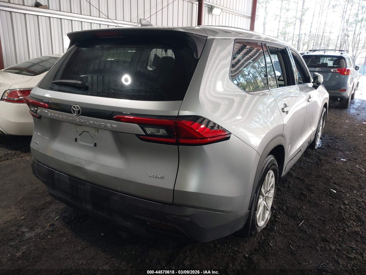 2024 TOYOTA GRAND HIGHLANDER XLE — снимка 4