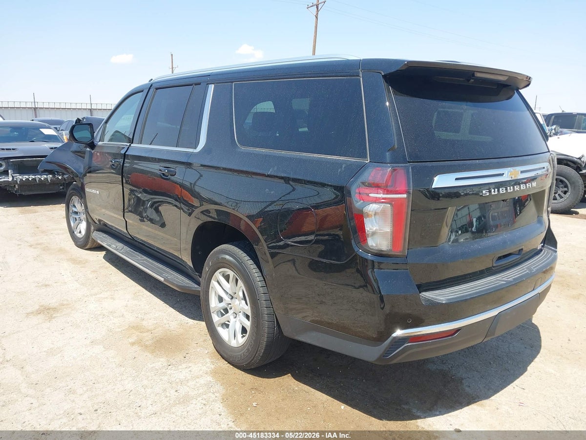 2023 CHEVROLET SUBURBAN 4WD LT — снимка 3