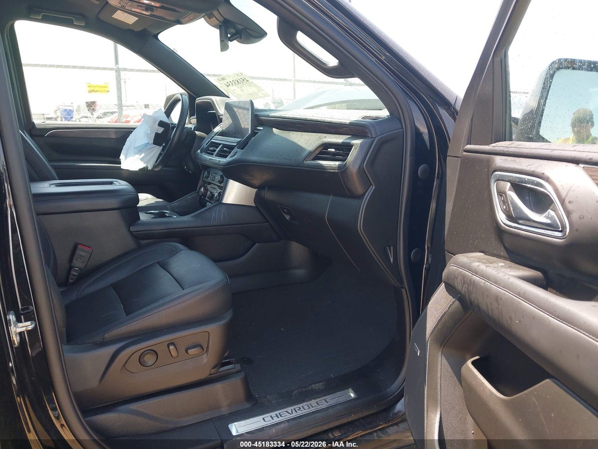 2023 CHEVROLET SUBURBAN 4WD LT — снимка 5