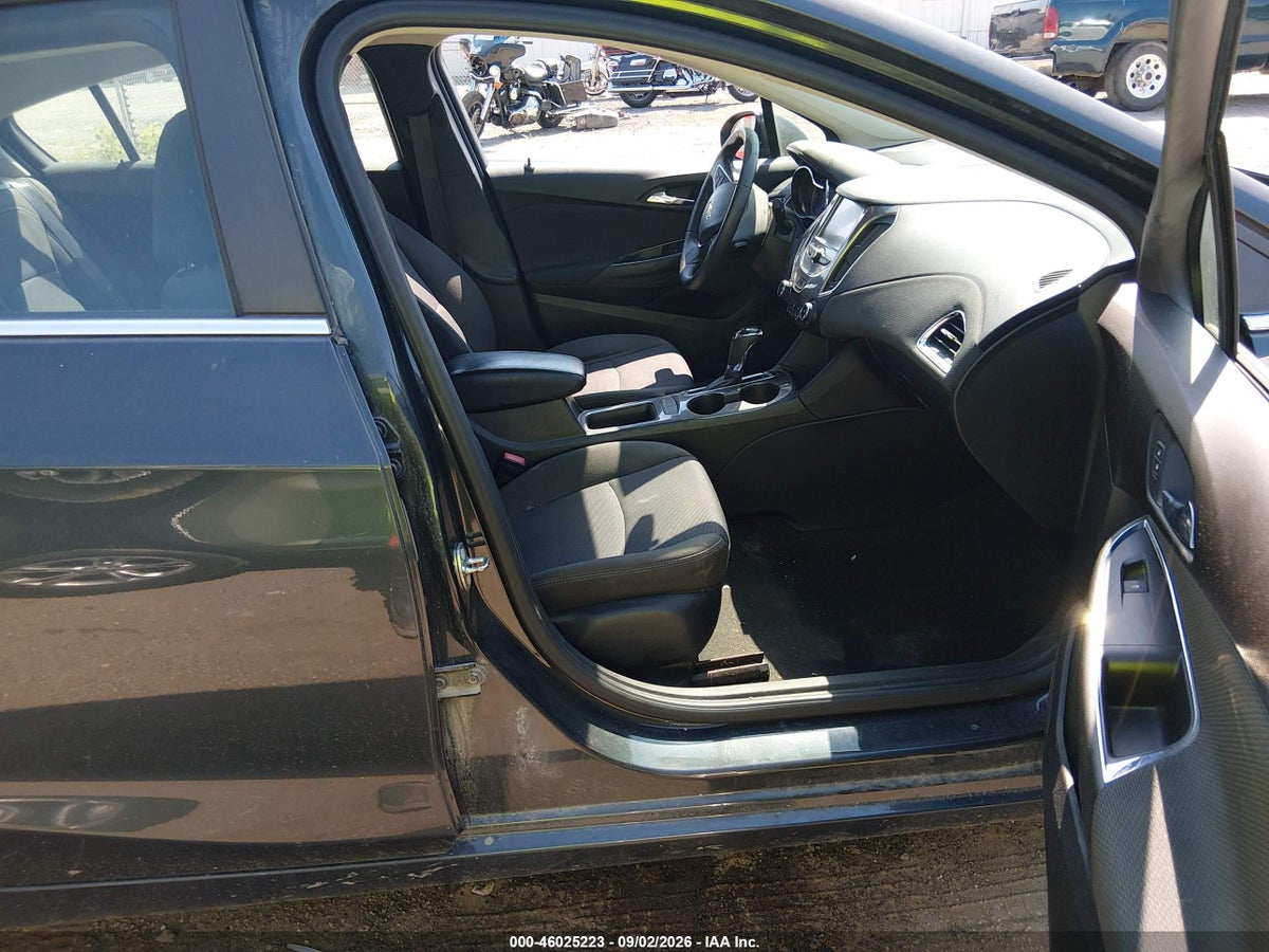 2017 CHEVROLET CRUZE LT AUTO — снимка 5