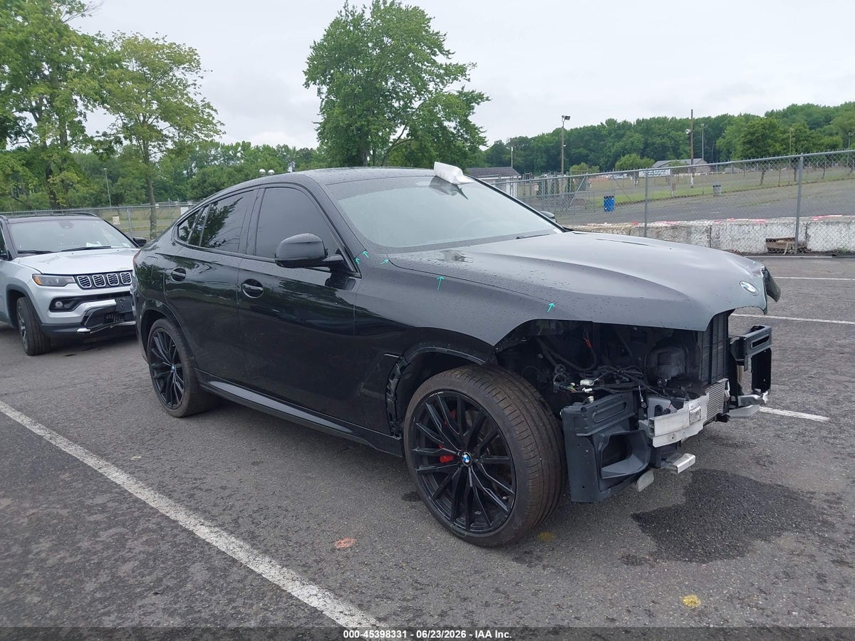 2021 BMW X6 SDRIVE40I