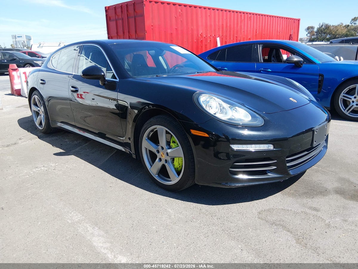 2015 PORSCHE PANAMERA E-HYBRID S