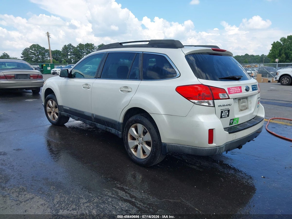 2010 SUBARU OUTBACK 3.6R LIMITED — снимка 3