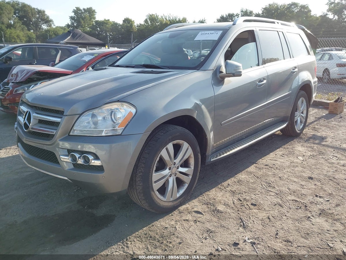 2011 MERCEDES-BENZ GL 450 4MATIC — снимка 2