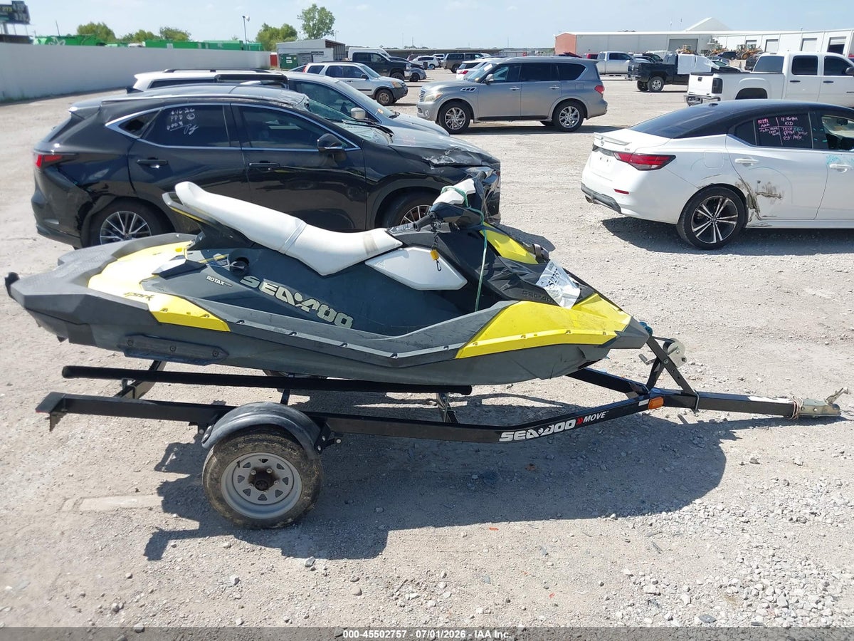 2015 SEADOO SPARK