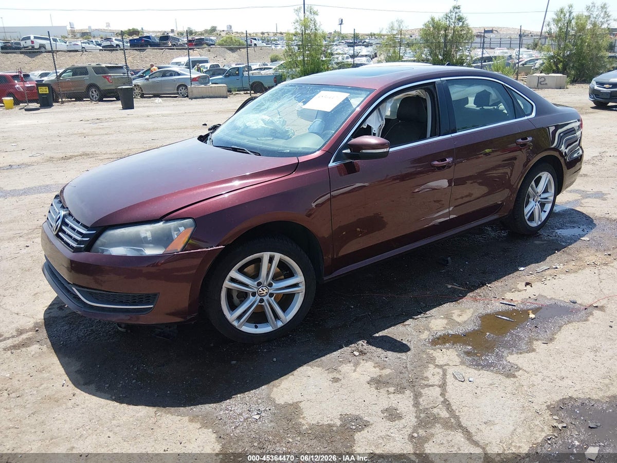 2014 VOLKSWAGEN PASSAT 2.0L TDI SE — снимка 2