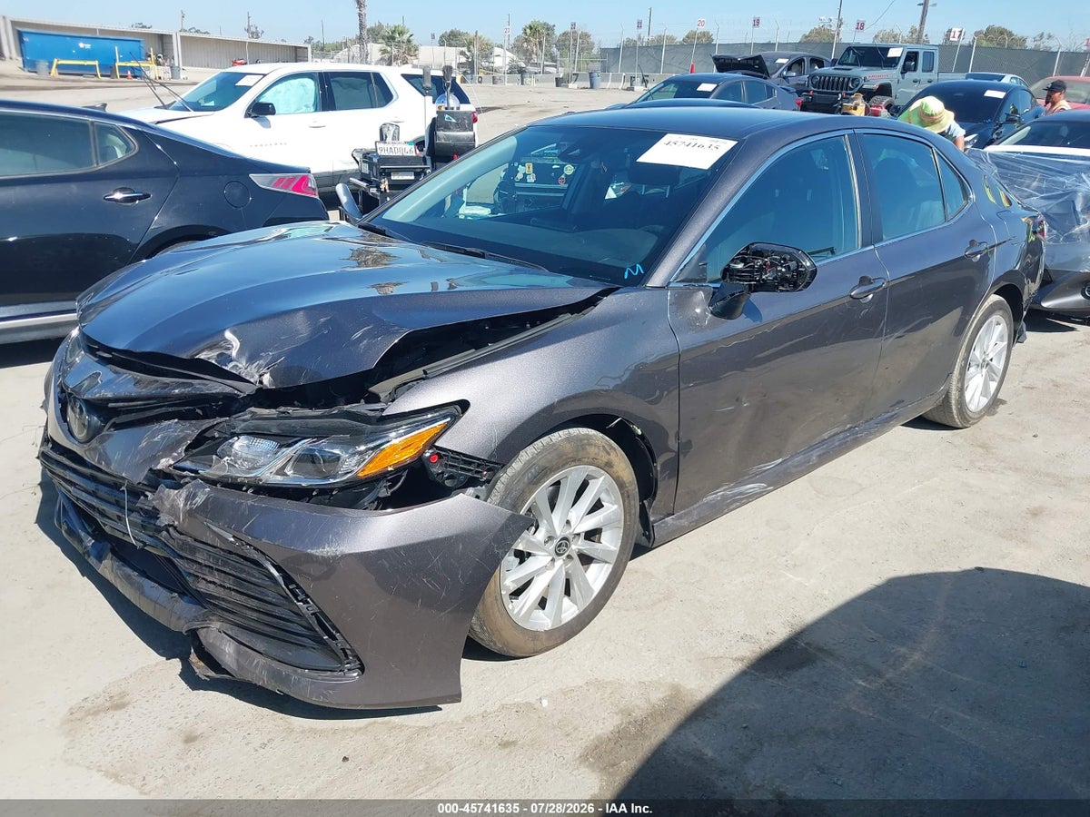 2023 TOYOTA CAMRY LE — снимка 2