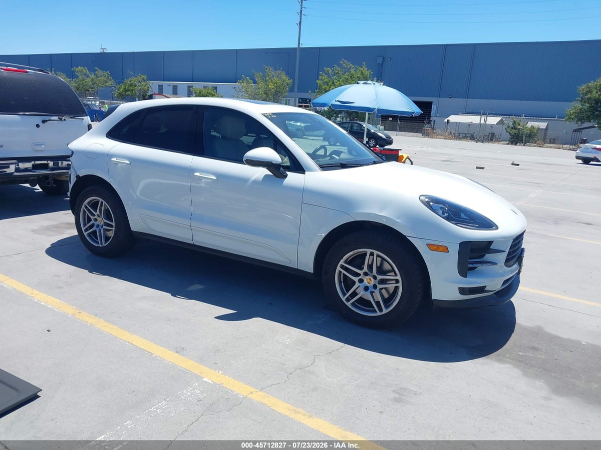 2019 PORSCHE MACAN
