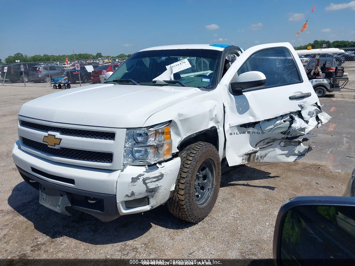 2013 CHEVROLET SILVERADO 1500 WORK TRUCK — снимка 2