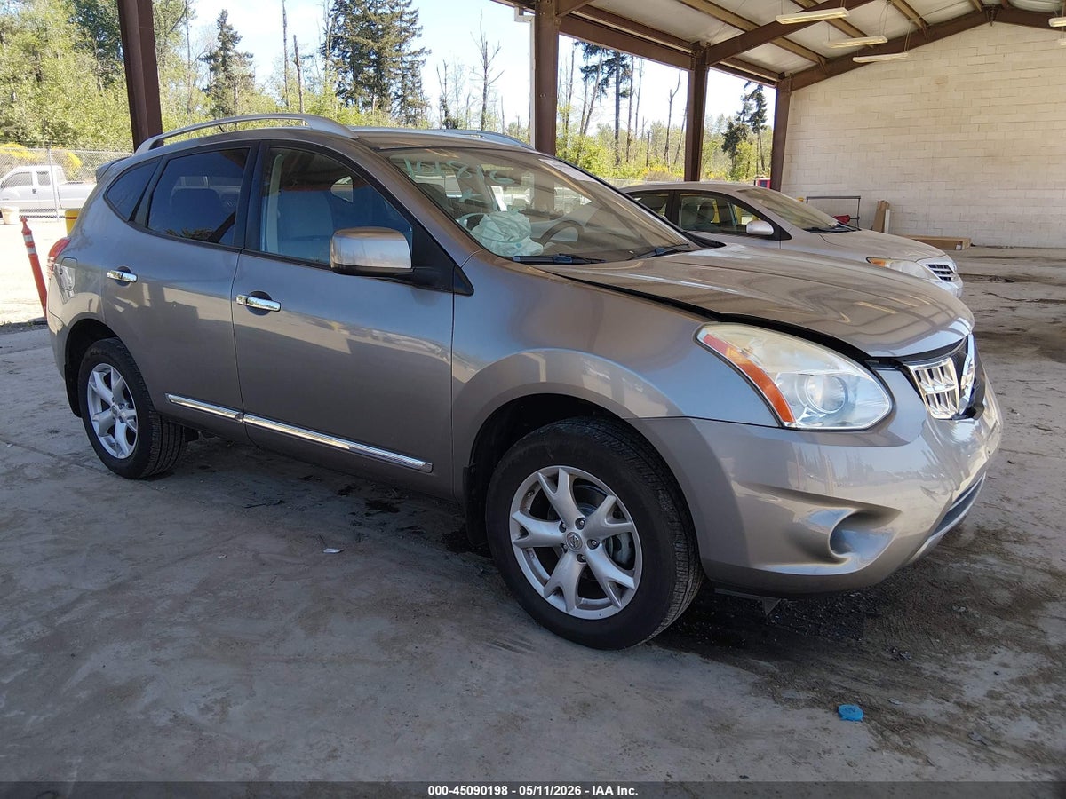 2011 NISSAN ROGUE SV