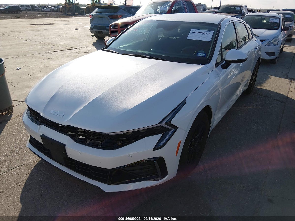 2026 KIA K5 LXS FWD — снимка 2